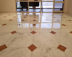 lucidatura pavimenti in graniglia
